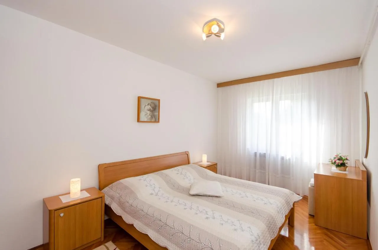 Apartments Bungavilia Rovigno